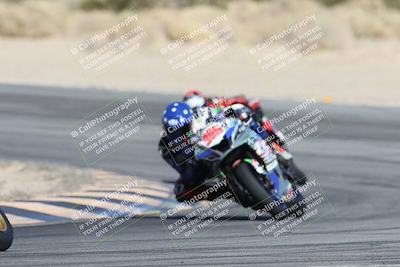 media/Dec-07-2025-CVMA (Sun) [[3e7d2de5dc]]/Race 7-Formula Lightweight Twins Shootout/